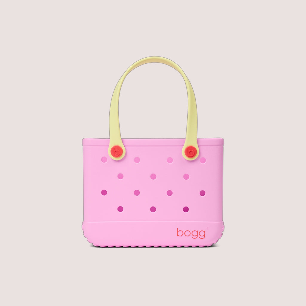 Bitty Bogg Bag Froze All Day Family Holiday Beach Organizer Modern Oversized Bonus Cosmetic Bag Included for Family Trips