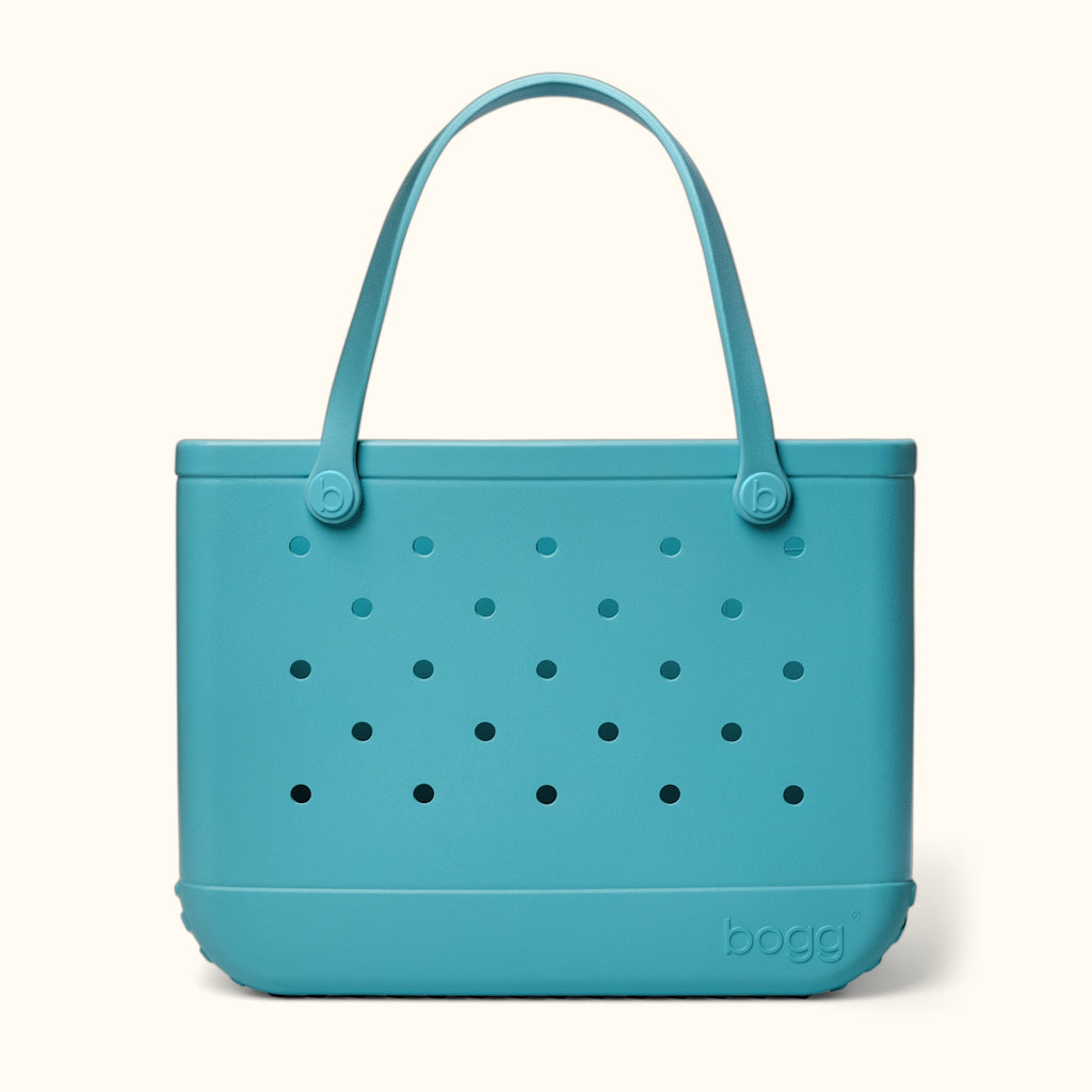 Original Bogg Bag Turquoise and Caicos Summer Beach Accessories Bag Sandproof Easy Clean with Travel Accessory Pouch for Family Beach Days Travel Organizer Vacation Essentials for Women