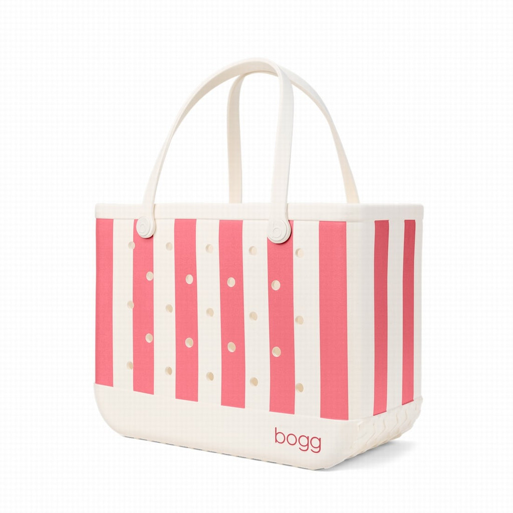 Original Bogg Bag Capri Coral Stripe Travel Companion Beach Tote Stylish Sandproof Open Top Access Access for Pool Activities