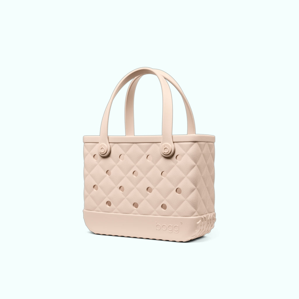 Bitty Bogg Bag Quilted Freshly Pressed Linen Travel Companion Beach Tote Flexible Easy Clean Reinforced Grip Handles for Cruise Travel
