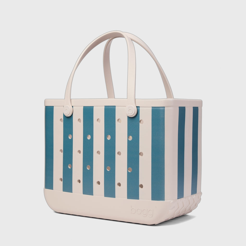 Original Bogg Bag Dockside Stripe Family Beach Day Carryall Tip Resistant Sandproof with Cosmetic Organizer for Boat Trips Travel Organizer Vacation Essentials for Women