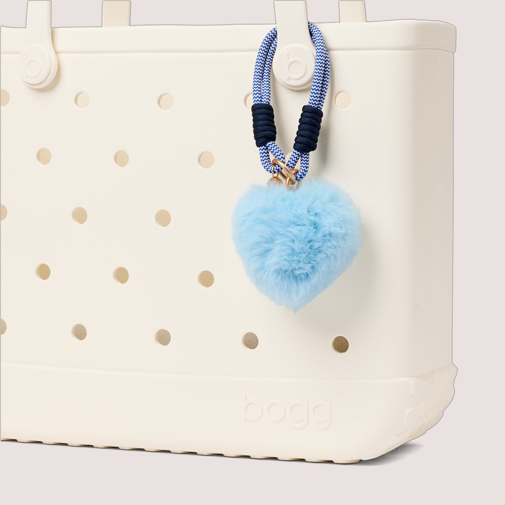 Bogg'd & Charmed Blue Heart Pouf Quick Dry Beach Storage Tote Tip Resistant Lightweight with Travel Accessory Pouch for Resort Holidays Travel Organizer Vacation Essentials for Women