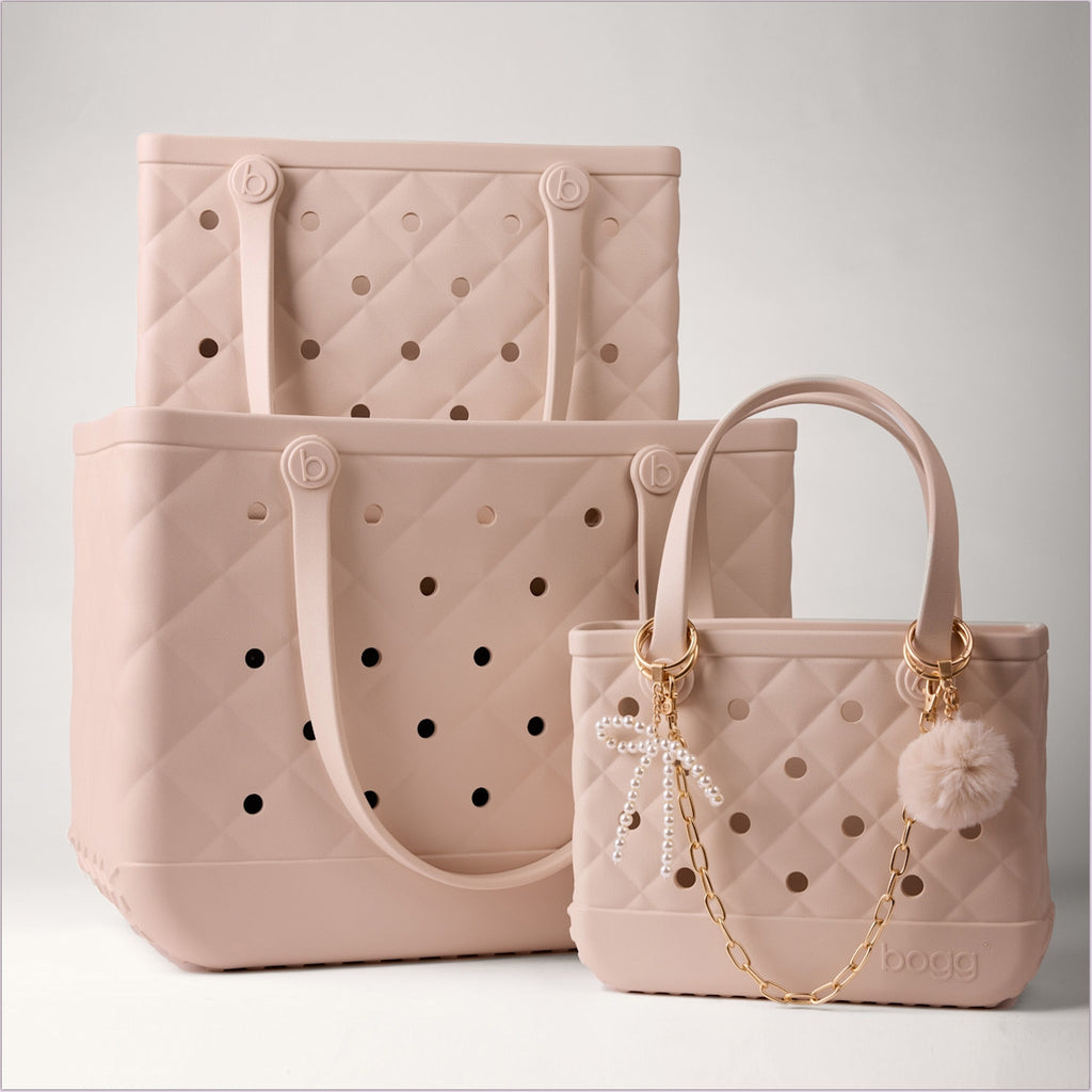 Bogg'd & Charmed Freshly Pressed Linen Pouf Seaside Family Tote Lightweight Sandproof Reinforced Grip Handles for Cruise Travel