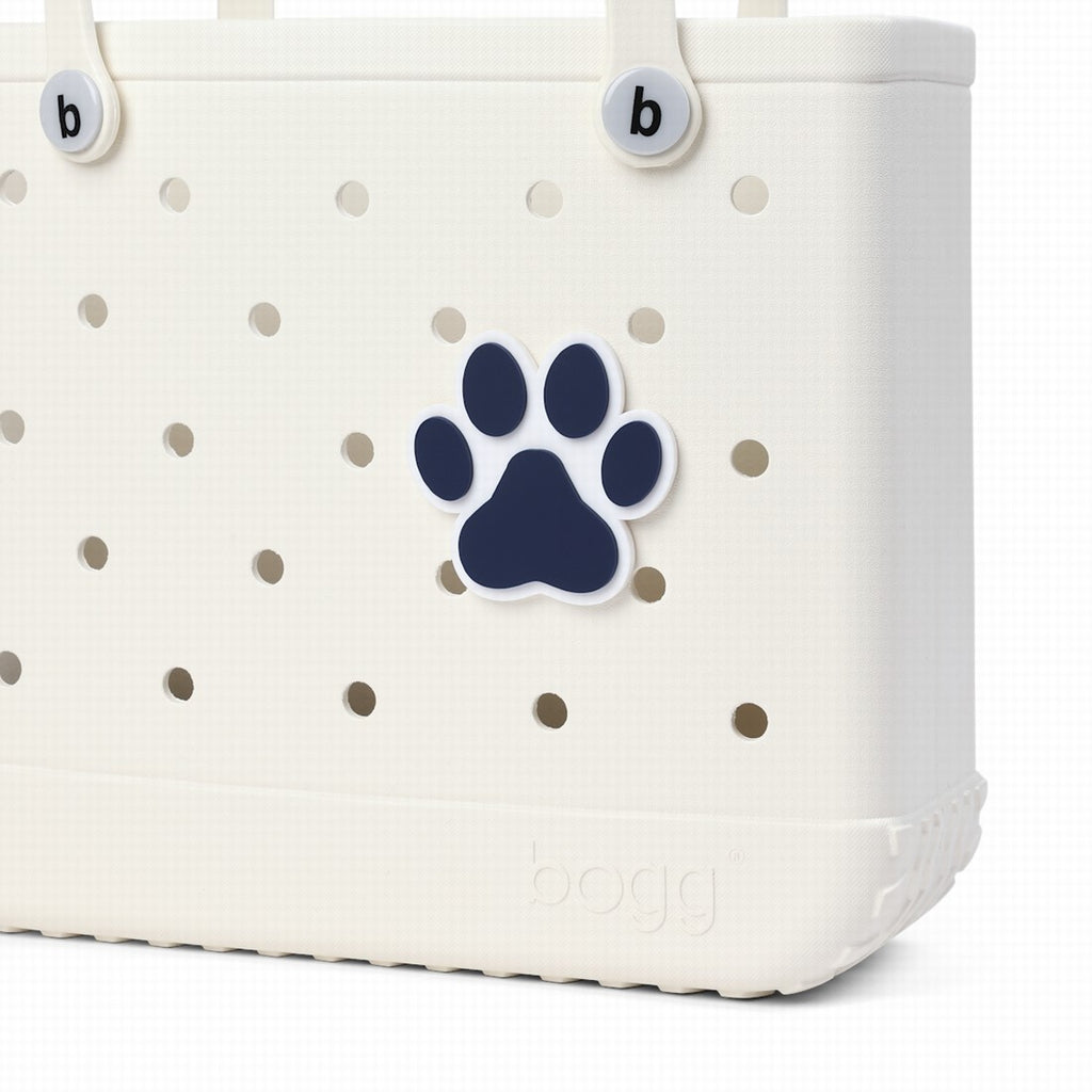 Bogg Bit Paw Weekend Escape Carryall Ultra Durable Large Capacity Easy Maintenance Surface for Family Trips